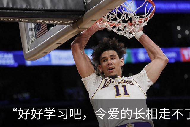 “好好学习吧，令爱的长相走不了这条路！”家长晒艺术照，心态崩了！